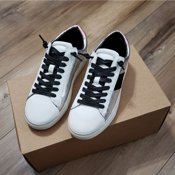 Vintage Havana Aimee Chrome Slip On Sneakers Size 7.5 NIB - Picture 5 of 16